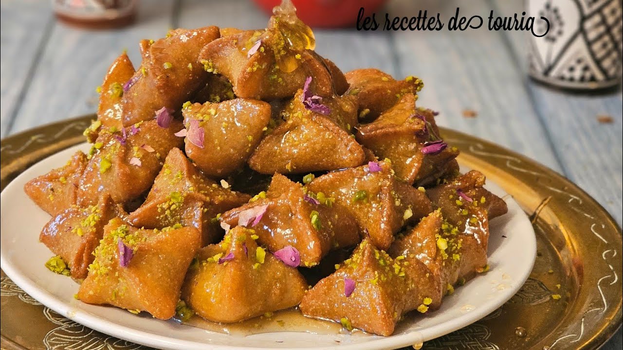 PETIT GÂTEAU FONDANT AMANDES CITRON.