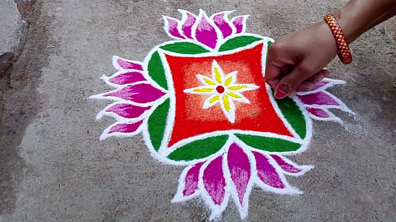 महाशिवरात्री  स्पेशल शिवलिंग रांगोळी डिझाइन. कमळ रांगोळी डिझाइन  .