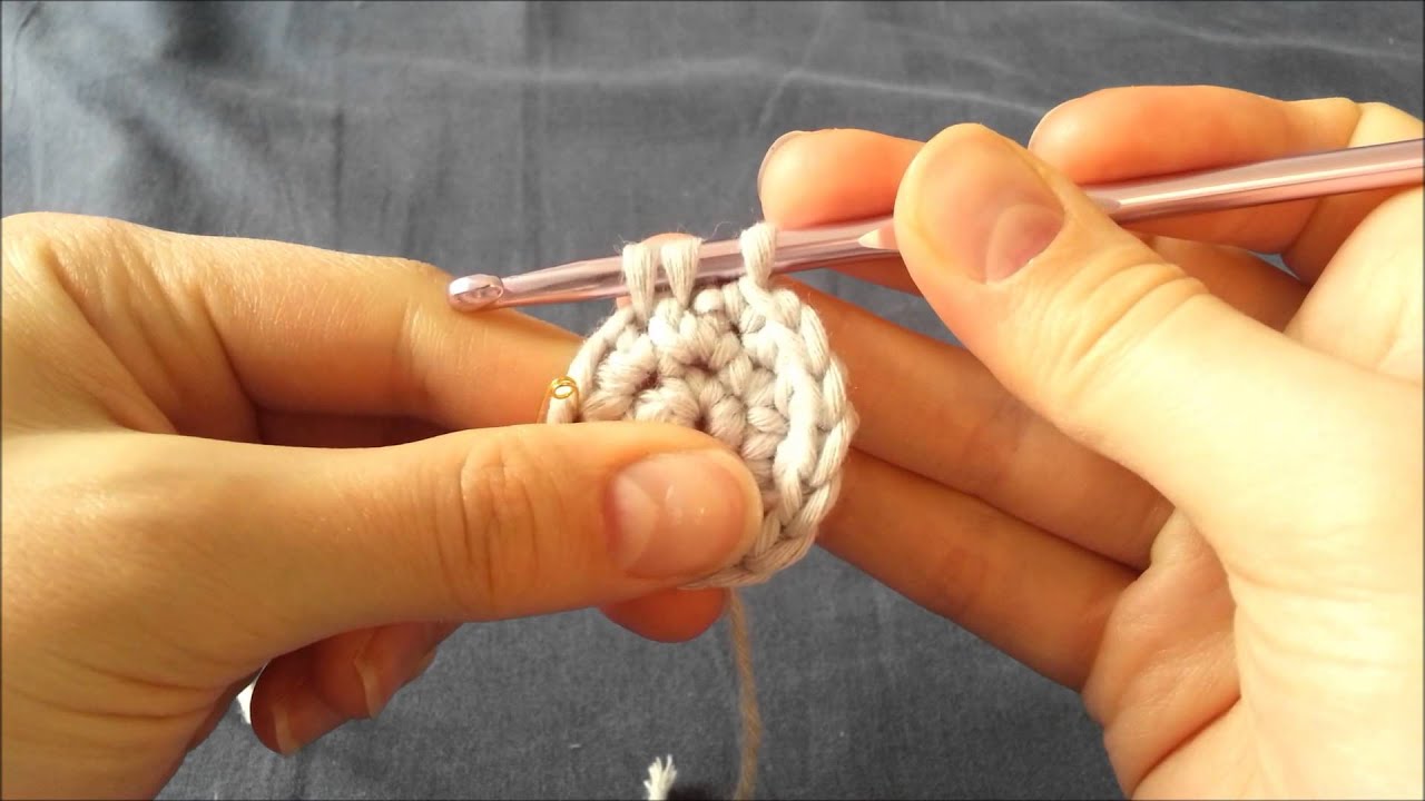 Crochet Amigurumi : Diminuer en maille serr&eacute;e