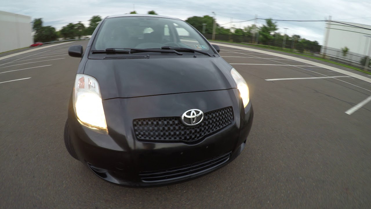 4K Review 2008 Toyota Yaris 5-Speed Manual Transmission Virtual Test-Drive & Walk-around