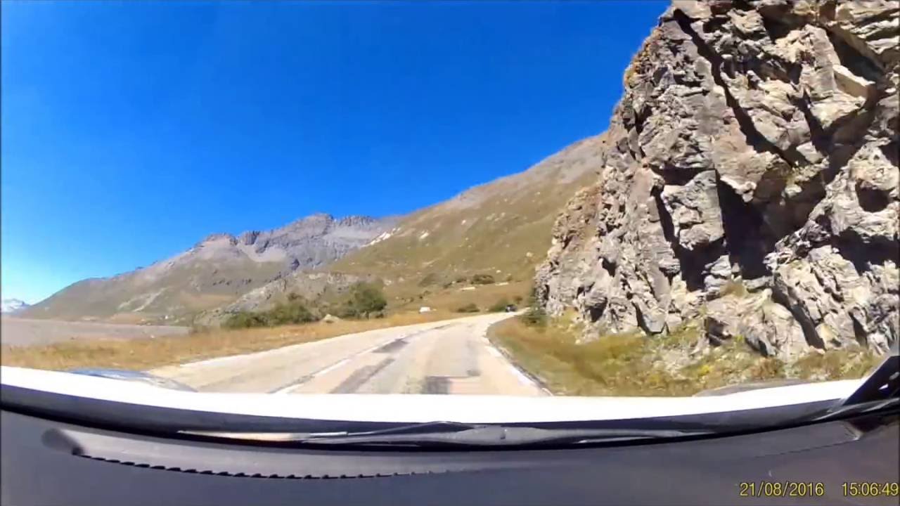 strada per il lago del Moncenisio