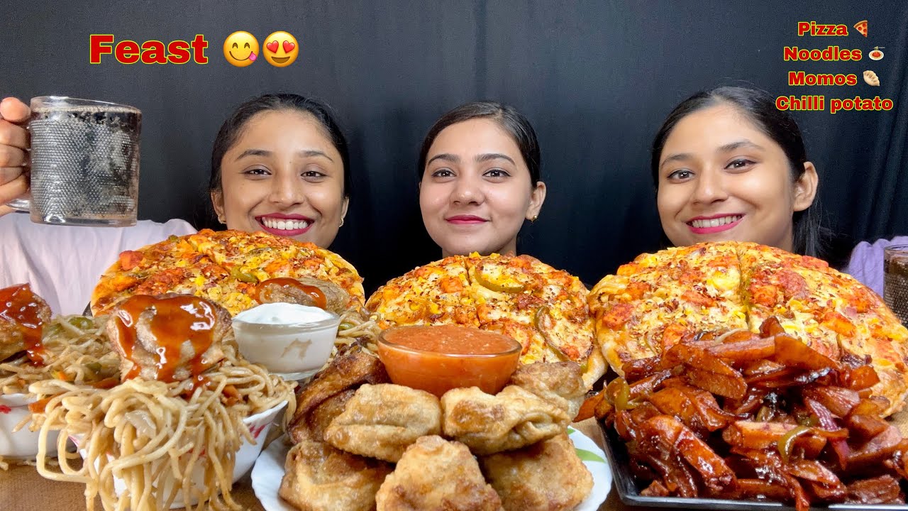 Огромное пиршество с пиццей панир 🍕, лапшой, момо и картофелем чили | Кулинарное шоу | Мукбанг