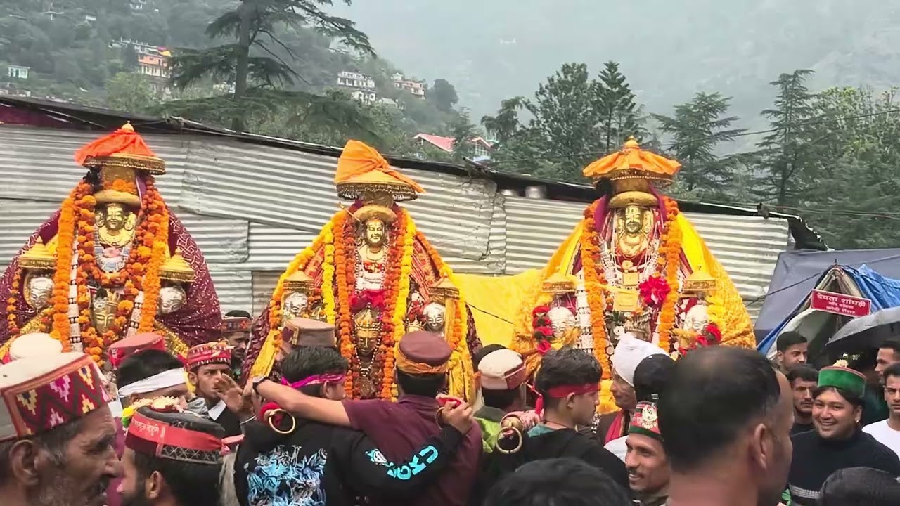देव प्रभु श्री खुड़ी जल महाराज जी, व्यास ऋषि, चोतरु नाग कुल्लू दशहरा 2025