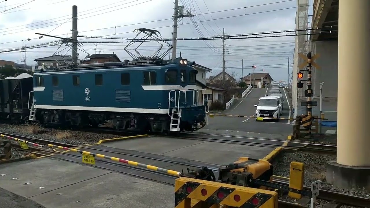 秩父鉄道 貨物列車 桜沢駅通過