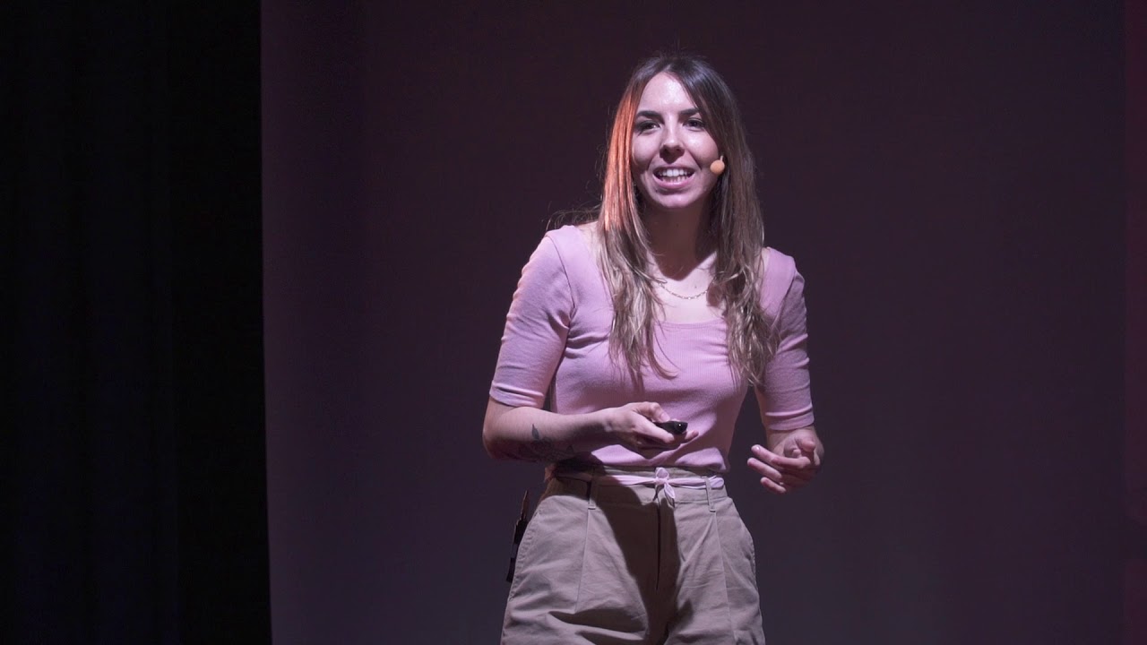 Cómo vivir de tu pasión | Beatriz Tormenta | TEDxChamberi