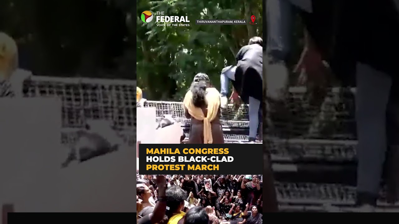 Water cannons used on Mahila Congress protest in Kerala | #shorts