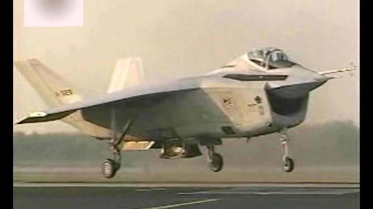 Boeing X-32 Take-Off & Vertical Landing