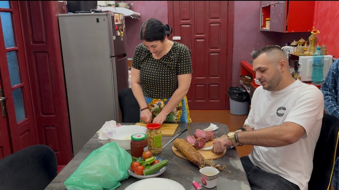 Eram într-un hal rău! Cu mama Anca de la Strehaia la bucătărie în acțiune!