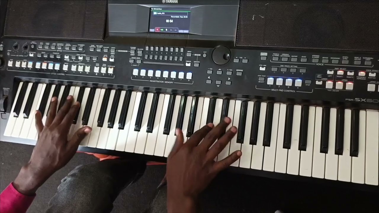 Piano sebene to the world hottest one man band 🙏