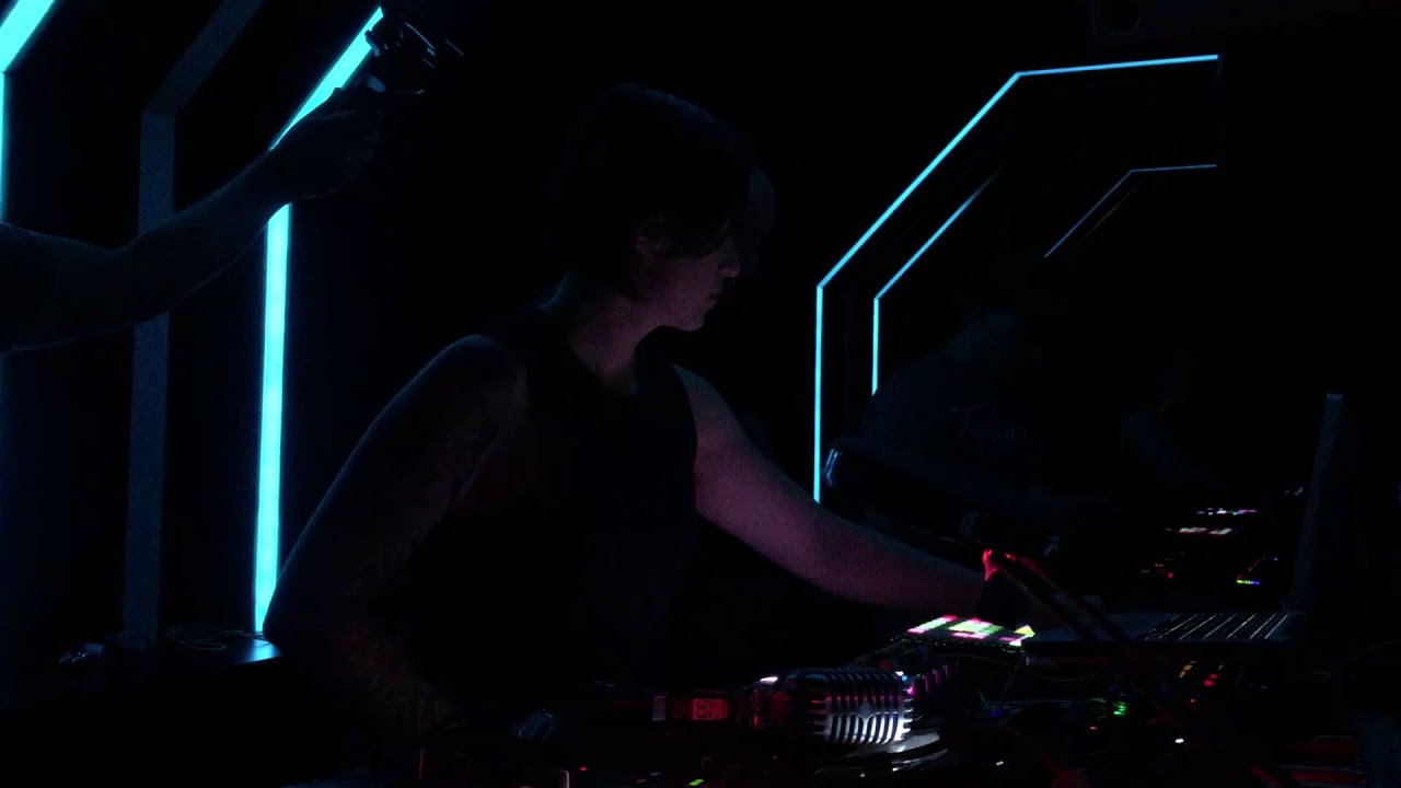Binaryh Live - Moving | D Edge 28.06.2018