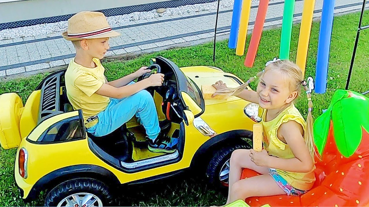 Myjnia samochodowa dla dzieci | Car wash kids pretend play | How to make | Laura Just Like You