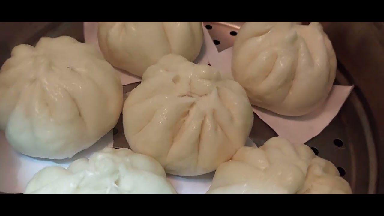 bột mì đài loan 85 tê 1kg. làm bánh bao thơm ngon .台灣中筋麵粉高級85元1kg.做好吃大包，