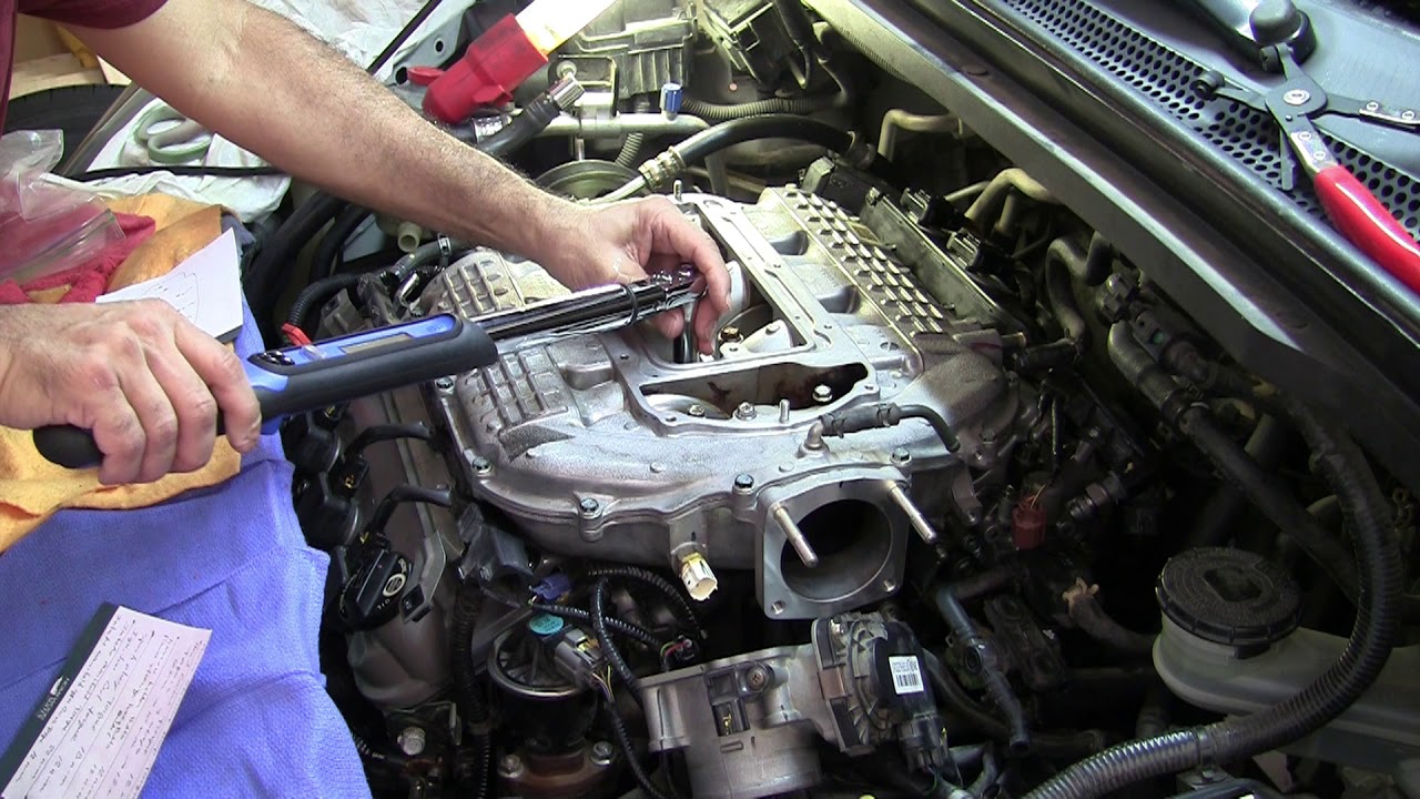 2006 Honda Odyssey EXL (RES) Valve Adjustment Intake Manifold Installation and Torque Part 12