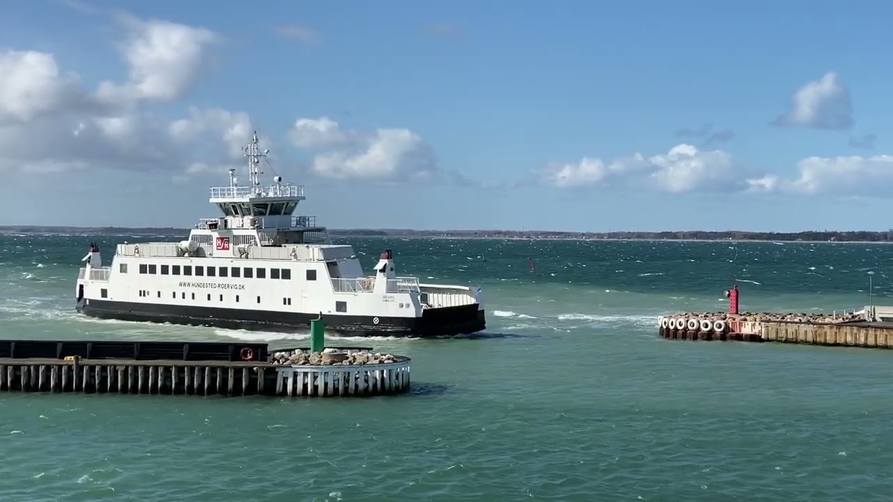 Isefjord på vej i havn april 2020