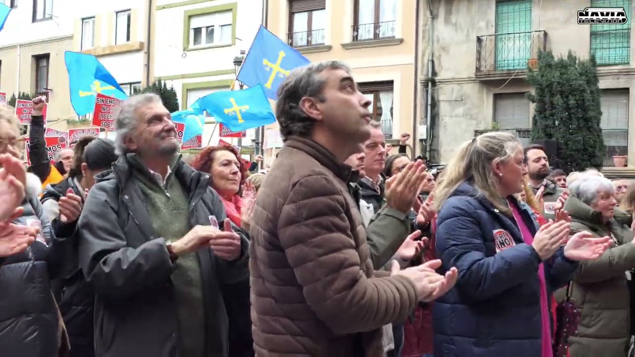 MUTITUDINARIA MANIFESTACION DE LOS TRABAJADORES DE LA FABRICA ENCE EN NAVIA 2026