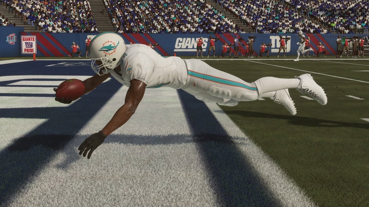 Madden 19 Ultimate Team - Silly Penalty! MUT 19 Gameplay