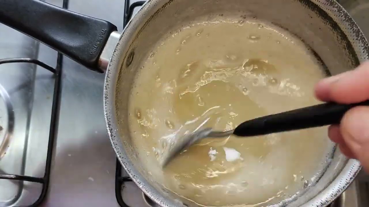 MERENGUE SUÍÇO , fácil de preparar 