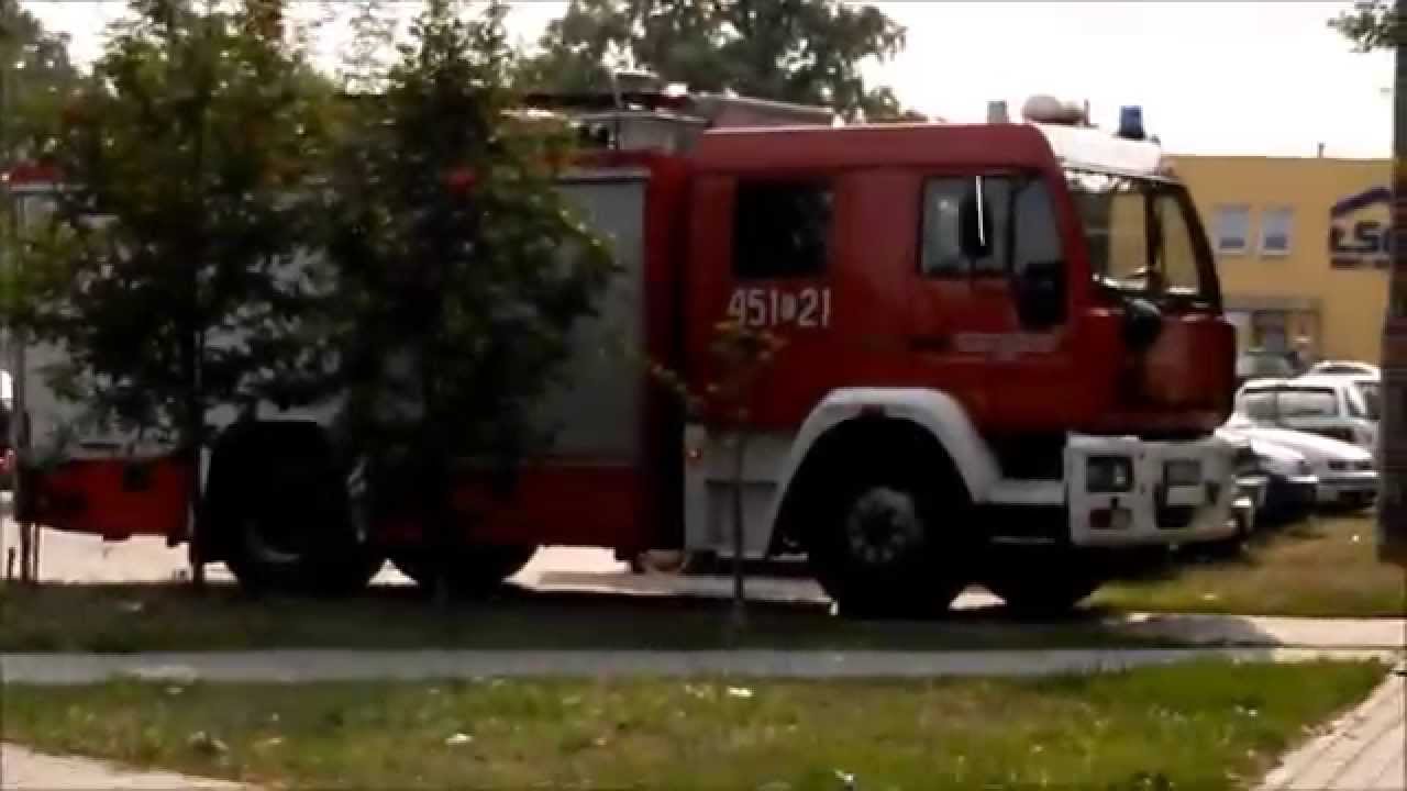 Skutki nawałnicy w Łowiczu 20.07.2014. Strażacy w akcji.