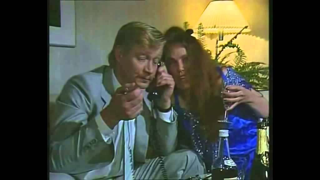 Mummo - mit&auml; s&auml; sinne meet soitteleen