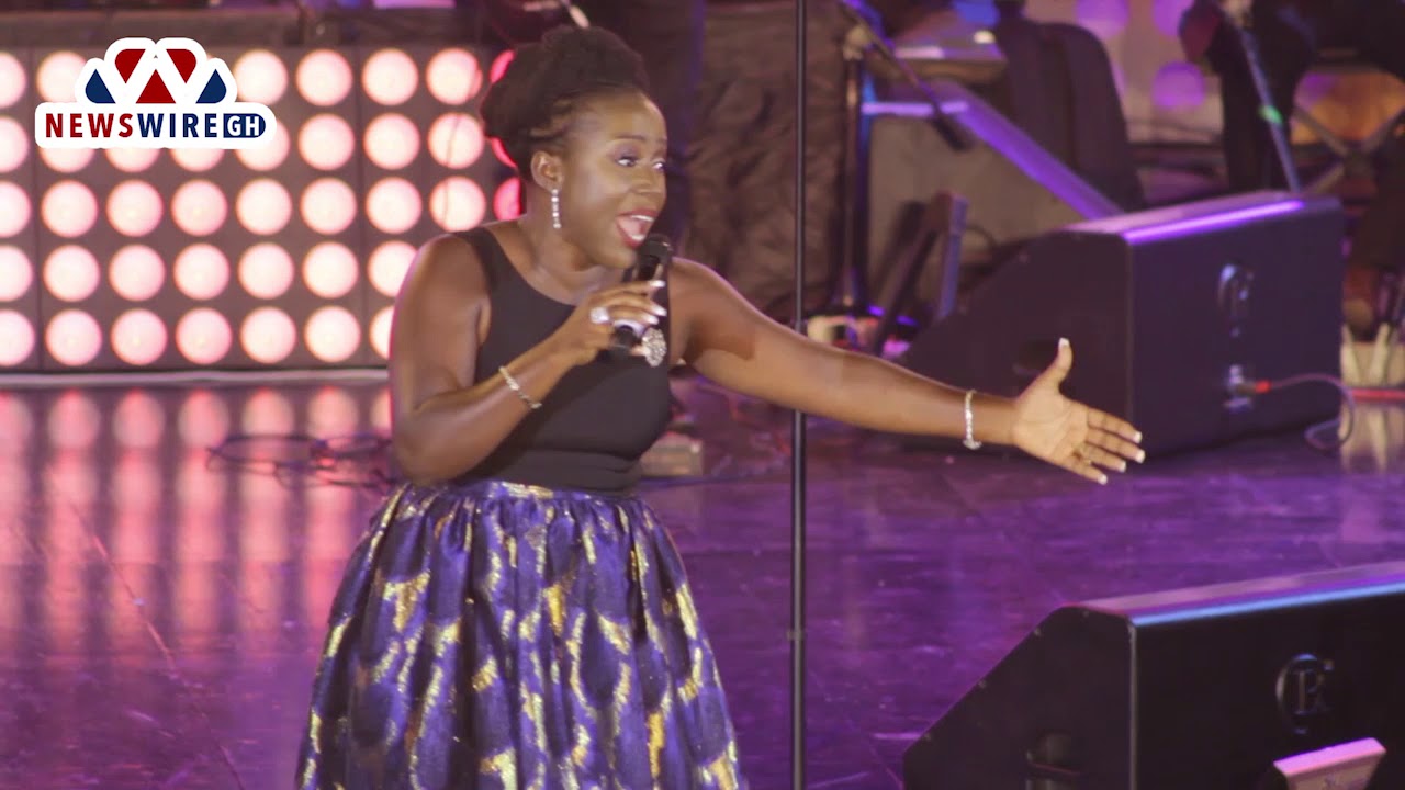 FULL VIDEO: Diana Hamilton performs at 2018 Adom Praiz concert