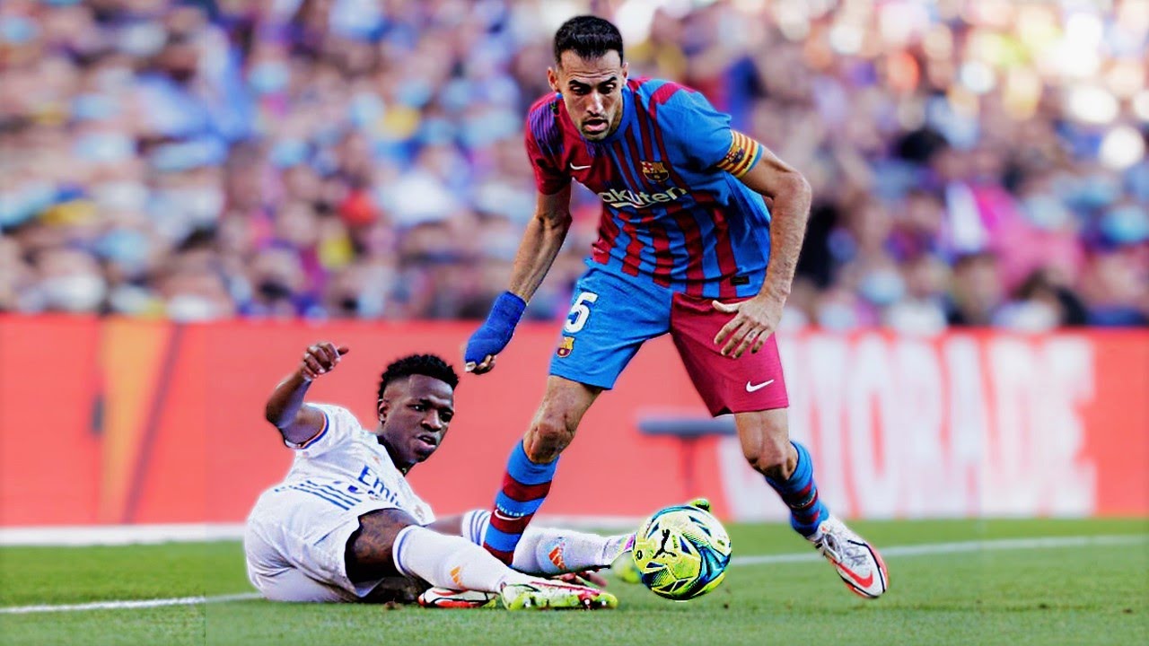 Sergio Busquets is PHENOMENAL in 2021!