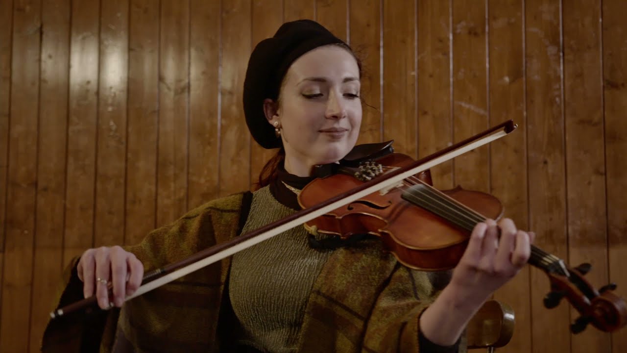 Snowdrop Jig by Merle Harbron | Generator Big Screen TV