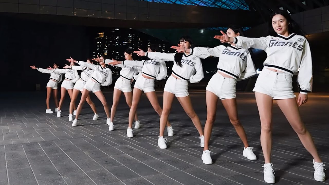 THE NEW! 새로워진 응원단을 소개합니다