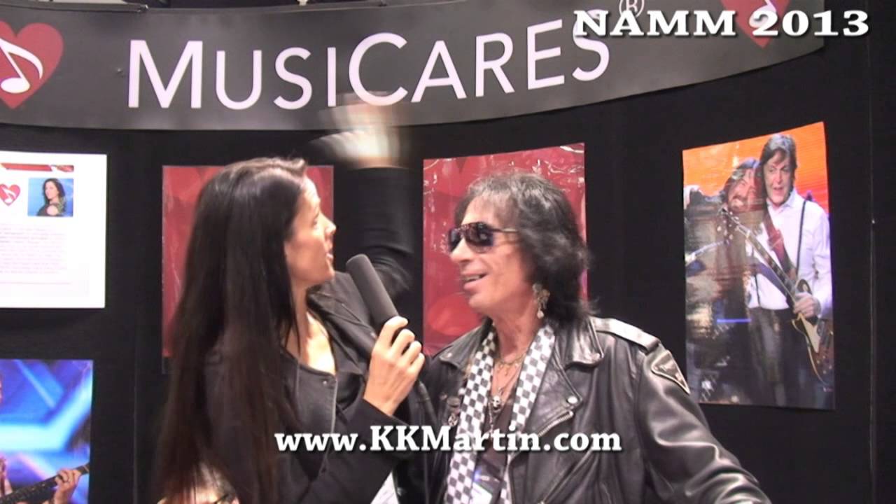 K.K. Martin Chats With Kelly Z @ MusiCares Booth @ NAMM 2013