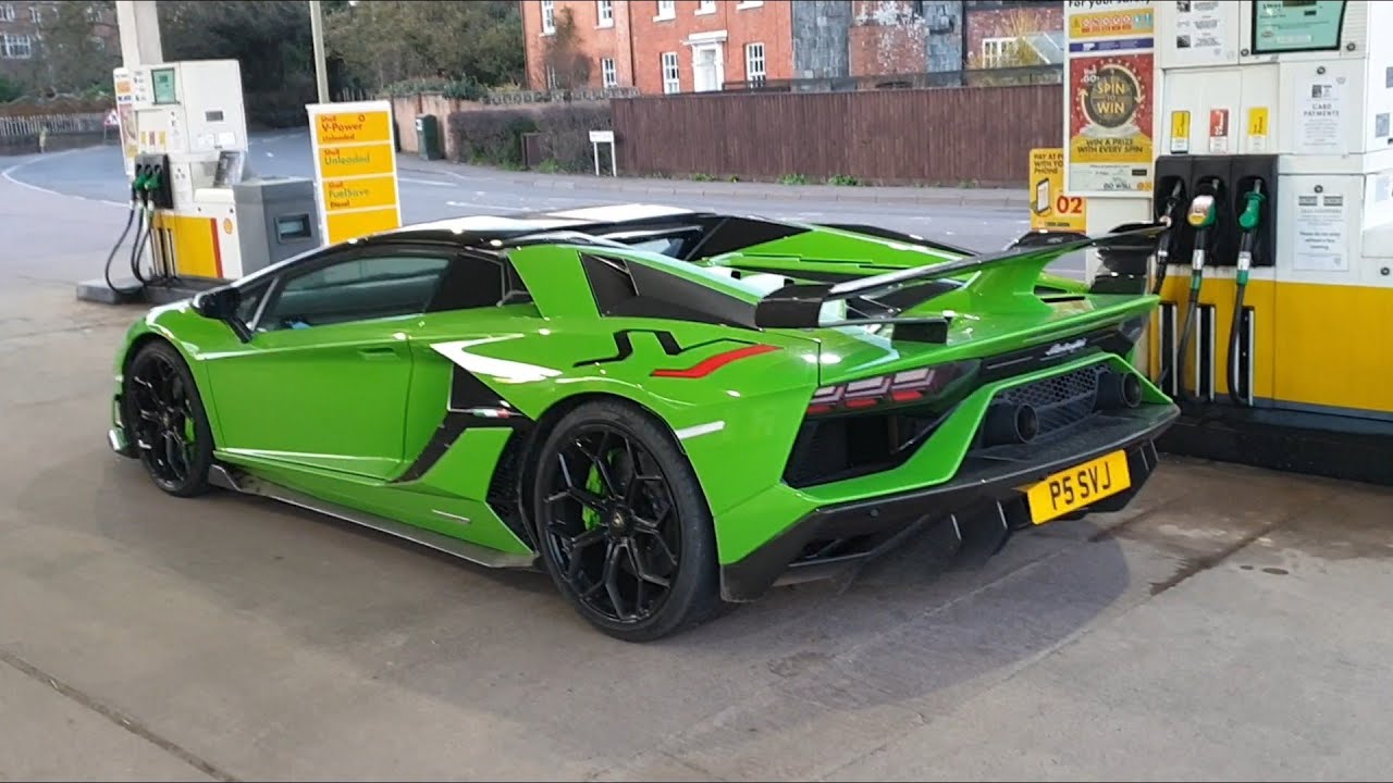 Nice Lambo at the commemorative coin dispute.
