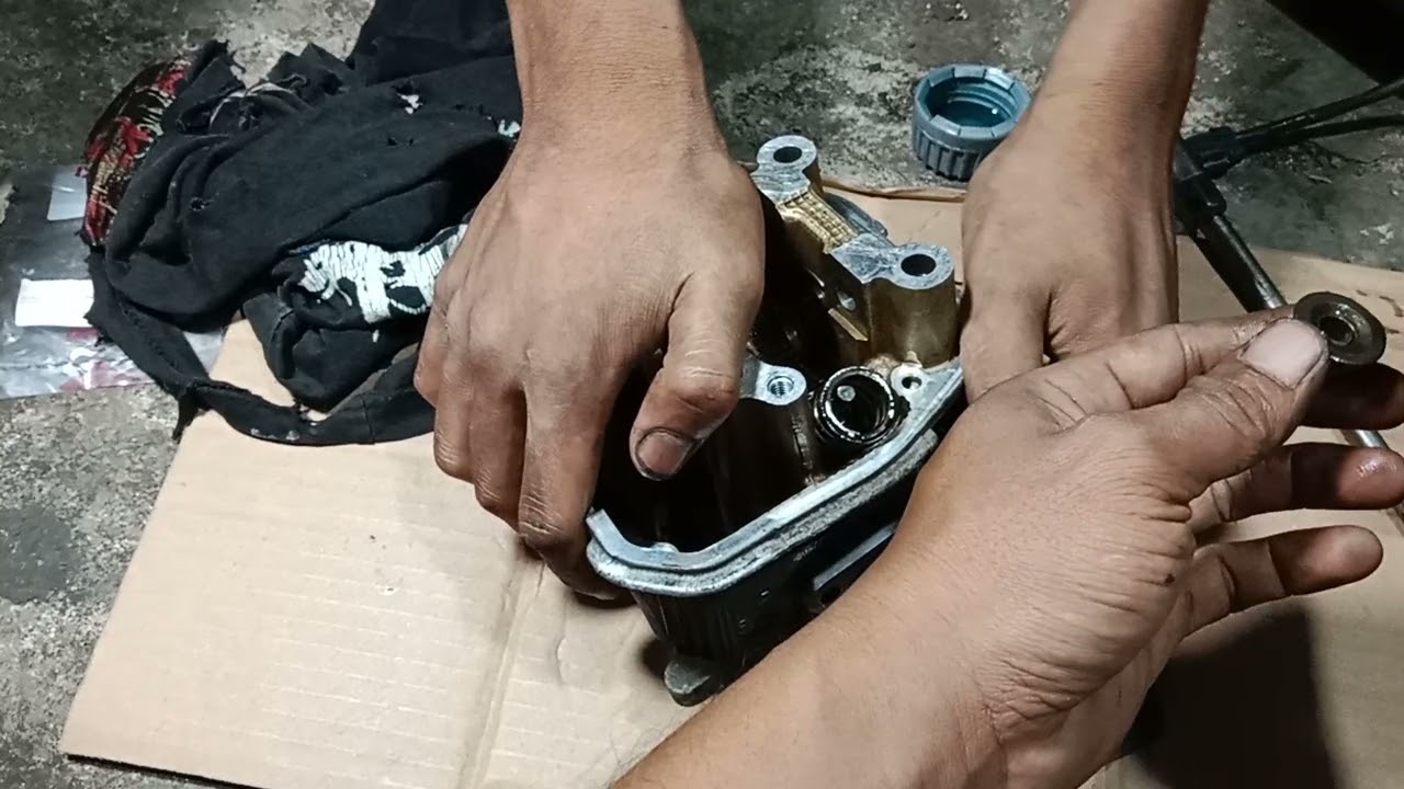 pemasangan seal klep di mio j