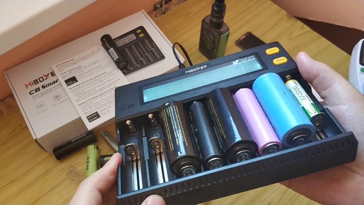 Miboxer C8 - универсальная зарядка для 20 700/21 700 и всего остального