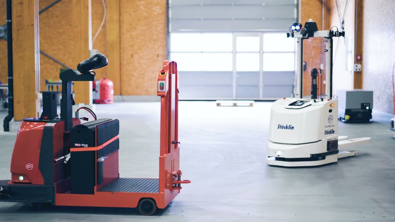 A Multi-Brand AGV/AMR Fleet in Action | ANTdriven.com