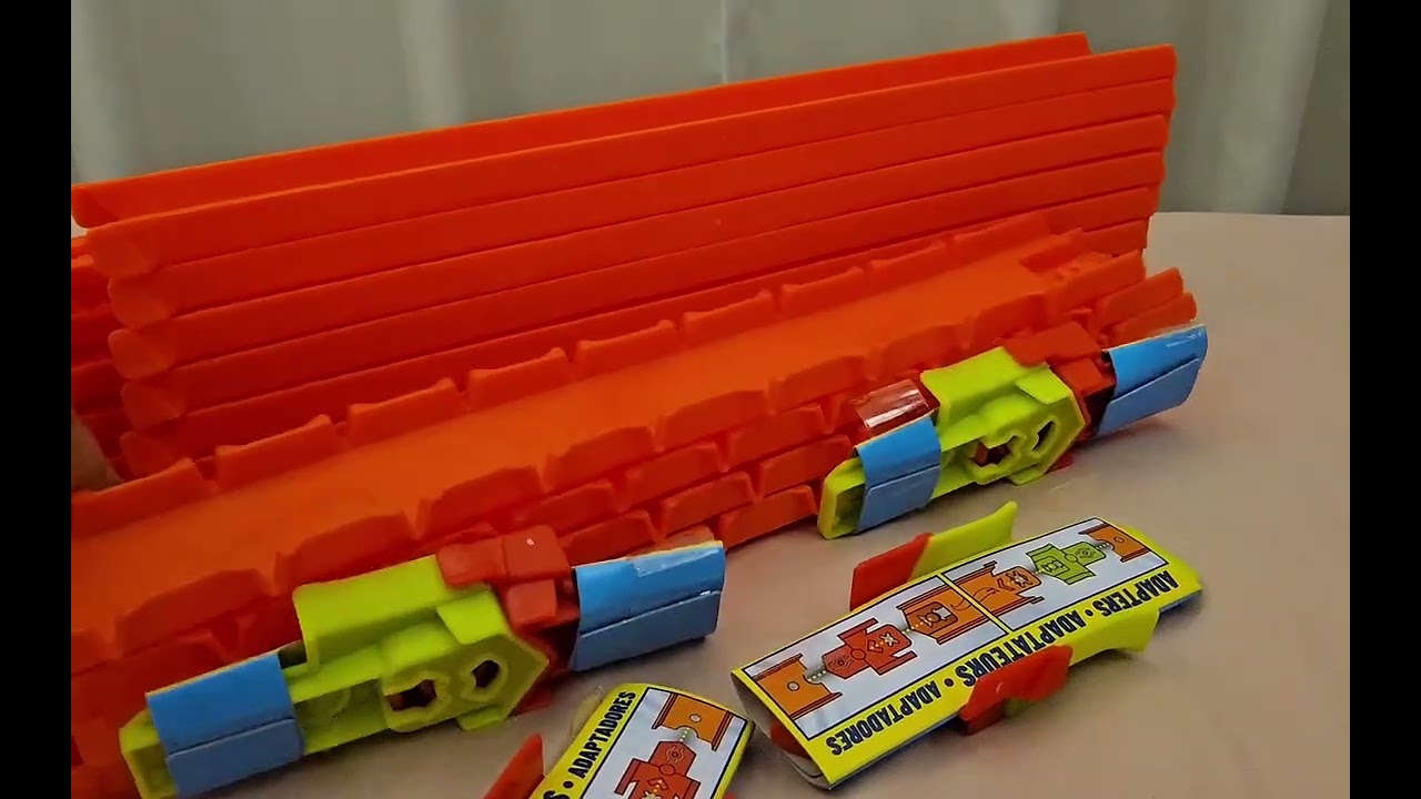Hot Wheels Track Creator  - Straight Track Pack (Speed Snap) 