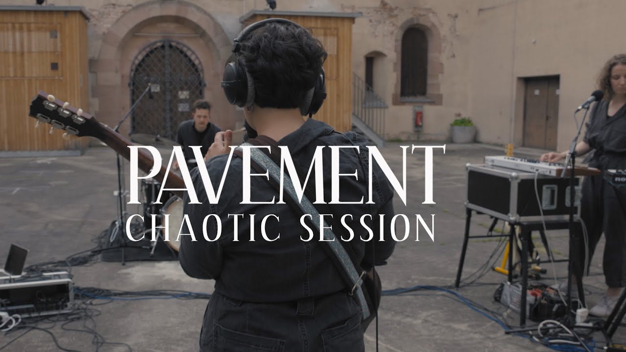 LNA - Pavement Live (Chaotic Session)