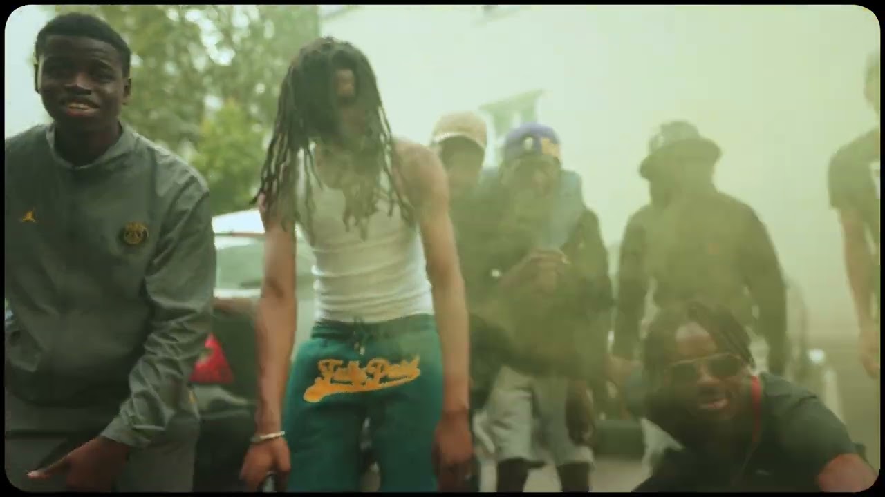 Blacky b7g - Recharge (Clip Officiel)