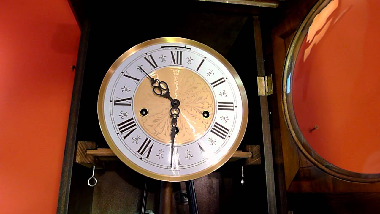 German Triple Chime Wall Clock w/ Jauch Movement / Whittington Chime and Striking.MOV