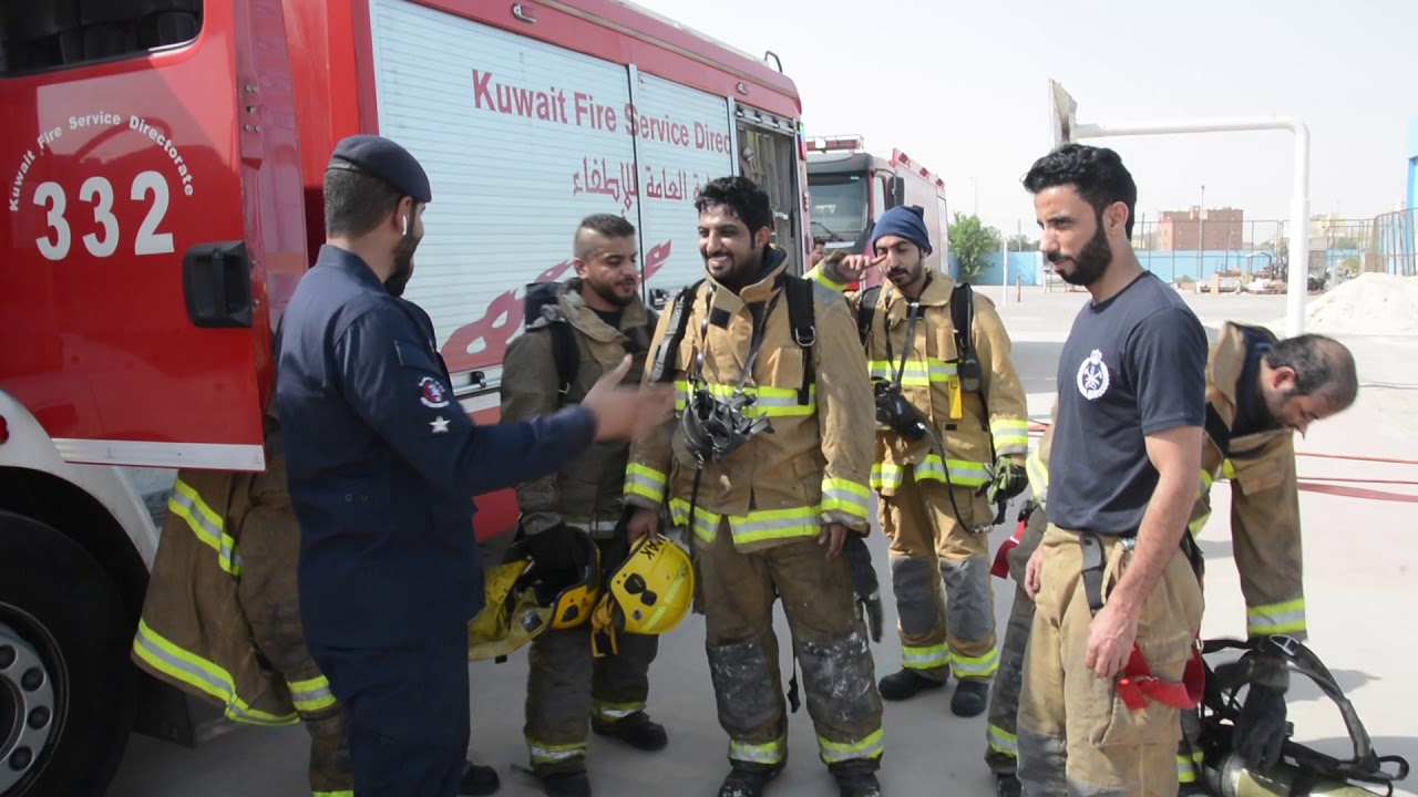 تمرين حريق وهمي بمدرسة صالح الرويح المتوسطة للبنين