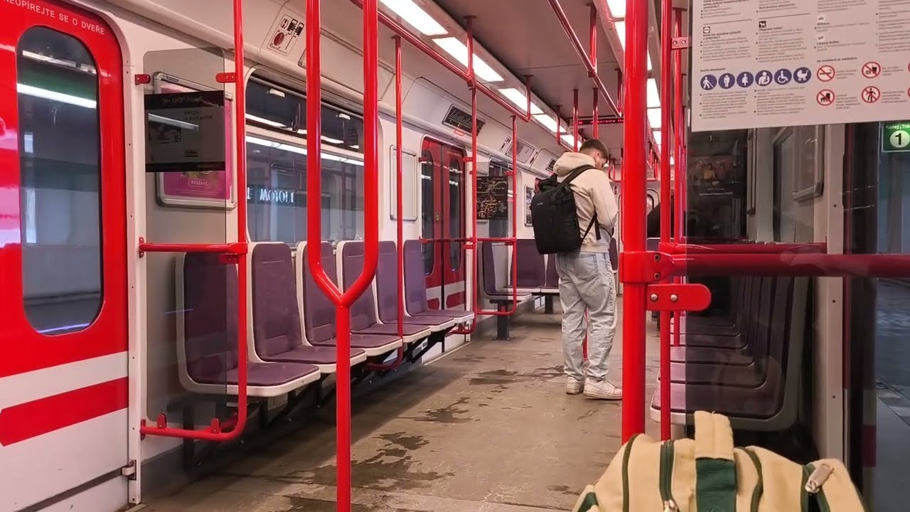Jízda metrem 81-71M na lince A úsek Nemocnice Motol- Depo Hostivař DPP 10.01.2026