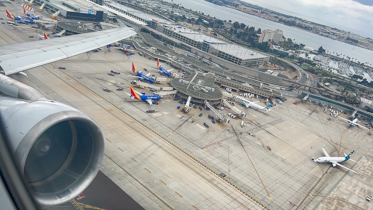 American Airlines Airbus A321-211 Pushback, Taxi, ROARING Takeoff from Cloudy San Diego ~ KSAN/SAN
