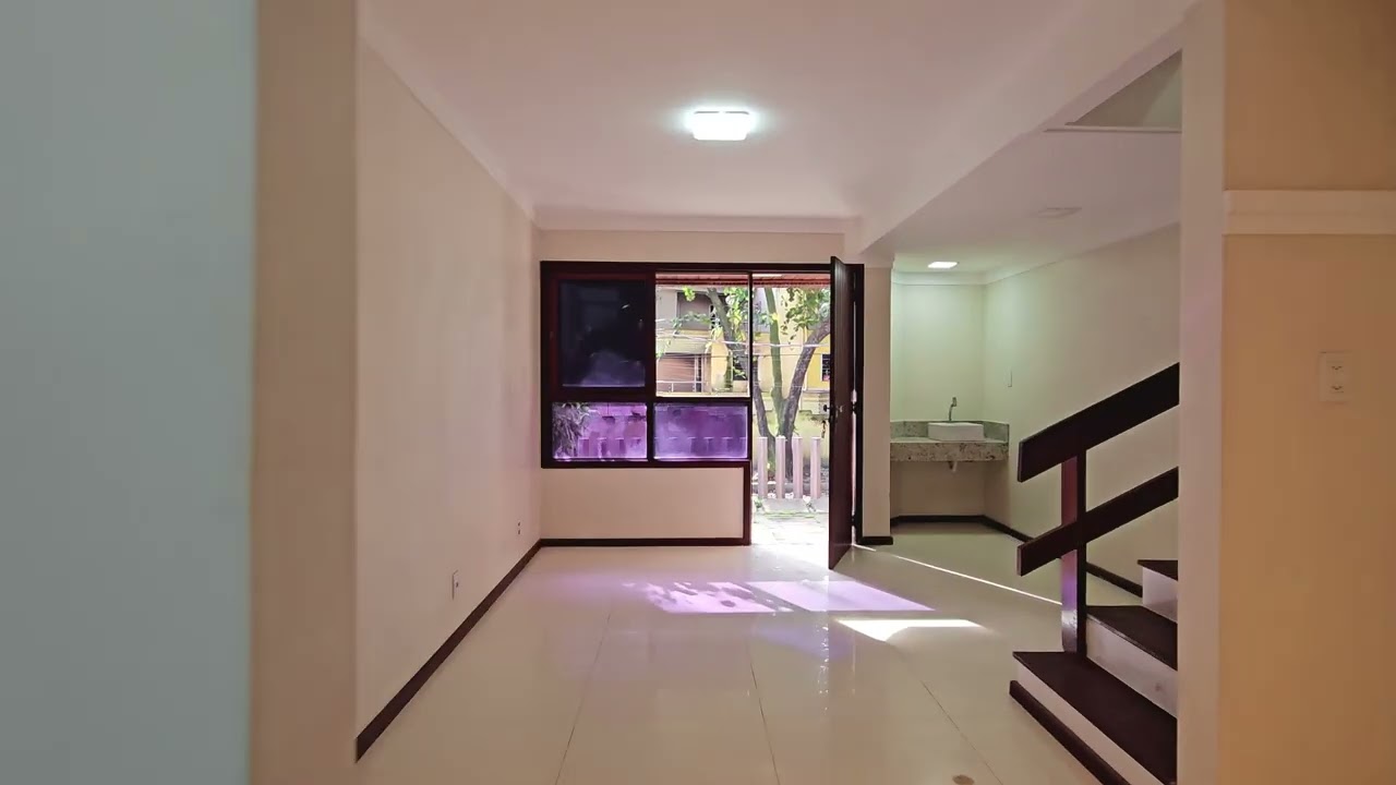 2 quartos, 1 suíte e 1 vaga em Patamares! Viva perto do mar com tranquilidade e mobilidade!