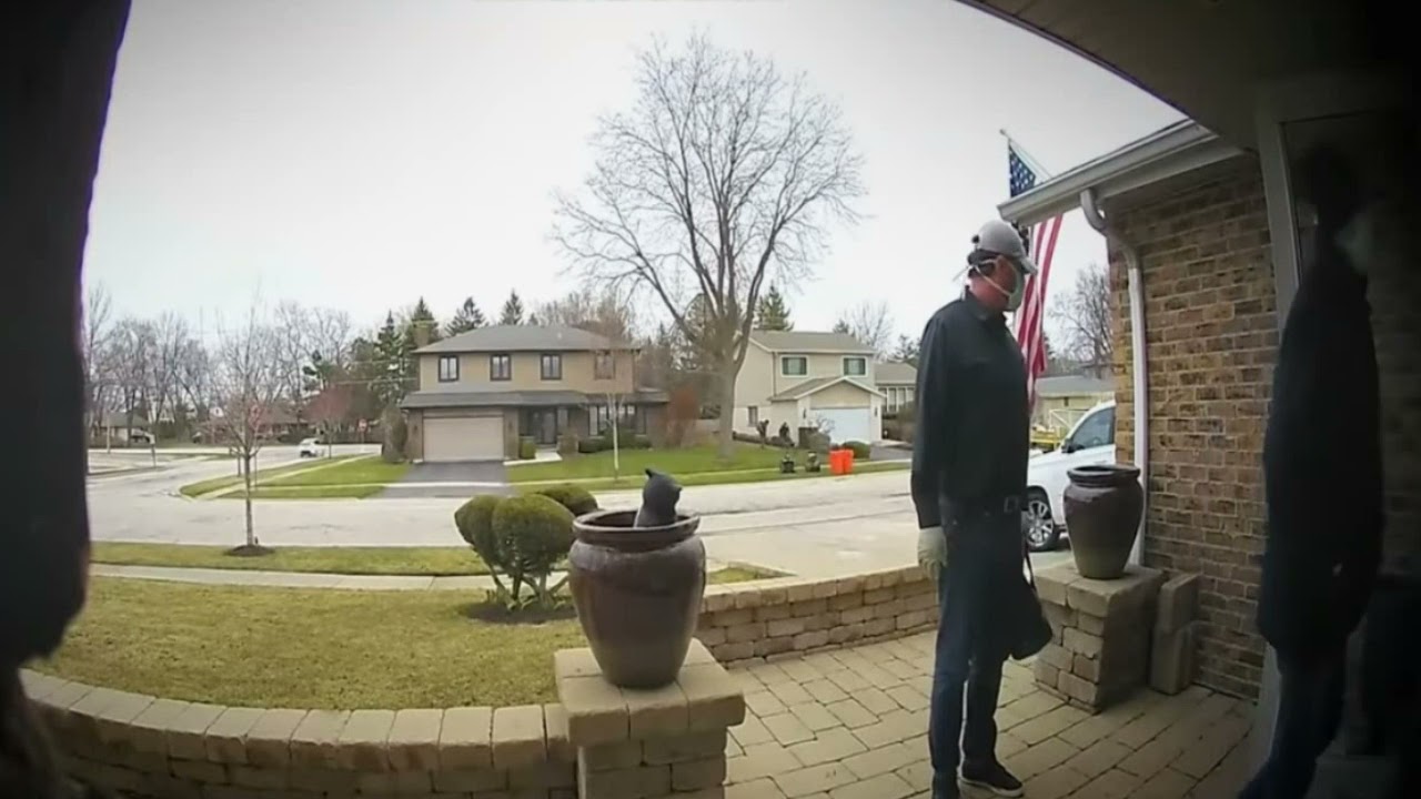 Failed Robbery Attempt as Homeowner Gets Both Men