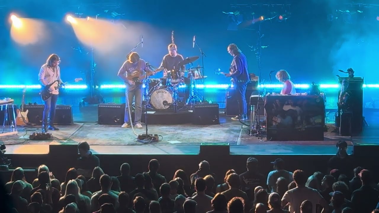 Sturgill Simpson - Live - Boston - Brace for Impact (Live a Little)