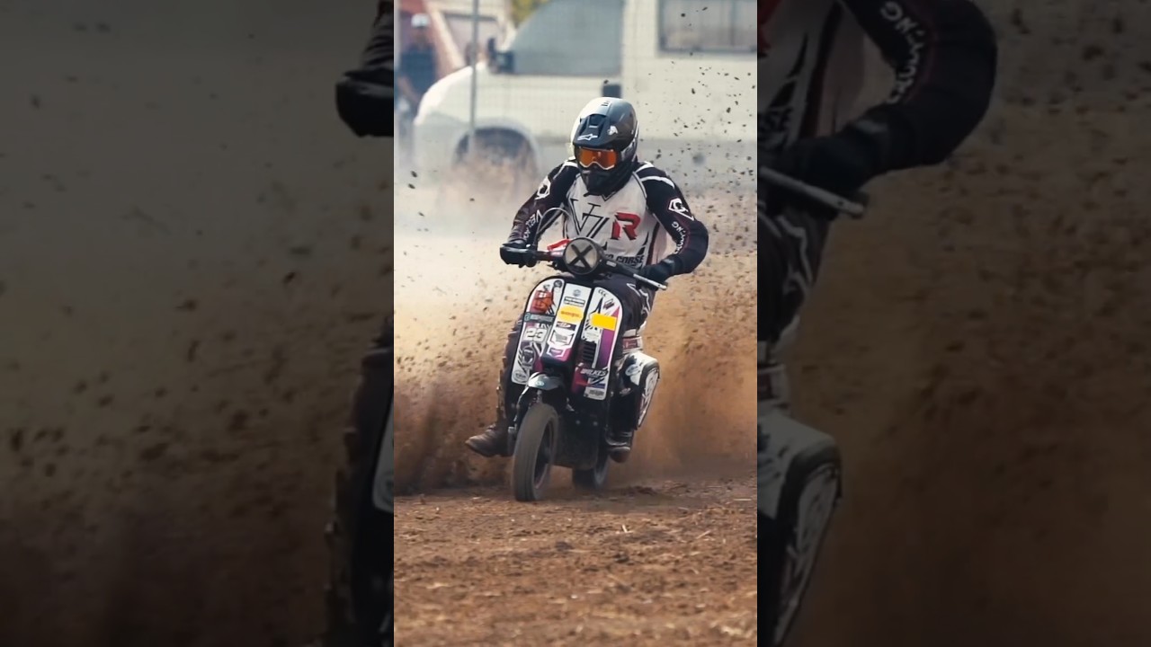 VESPA CROSS 