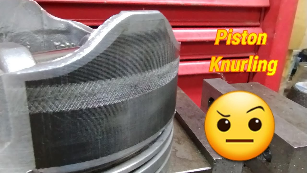 Czy powinienem radełkować tłok?