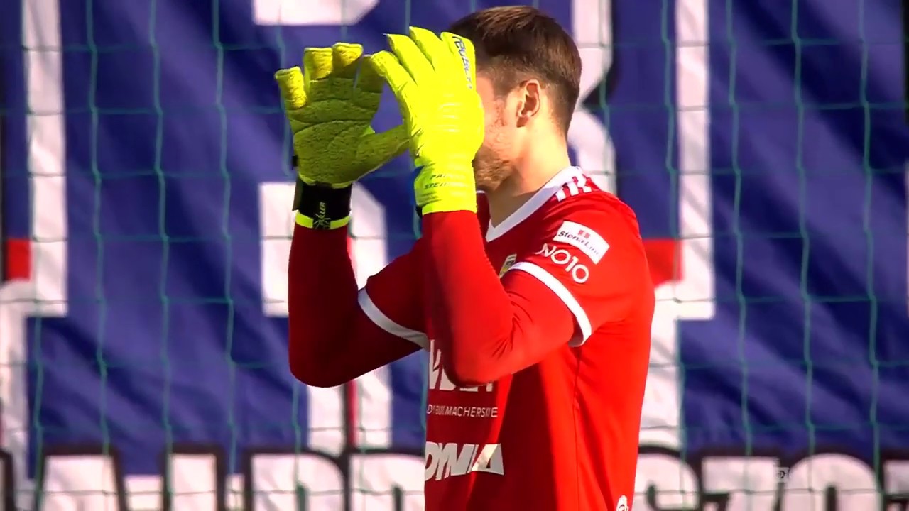 Pavels Steinbors | The Latvian Wall | BEST SAVES | EKSTRAKLASA 2018/19
