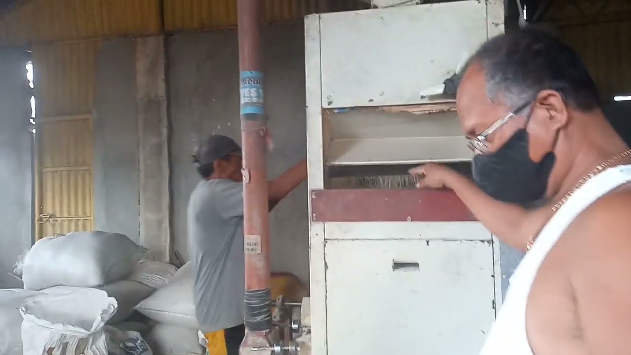 WALA PARING KUPAS ANG SINGLE PASS RICE MILL MACHINE MATIBAY PA RIN SB30