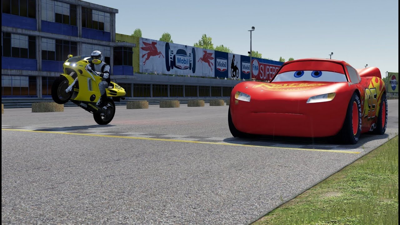 Lightning McQueen vs  Honda NR750 at Monza Full Course
