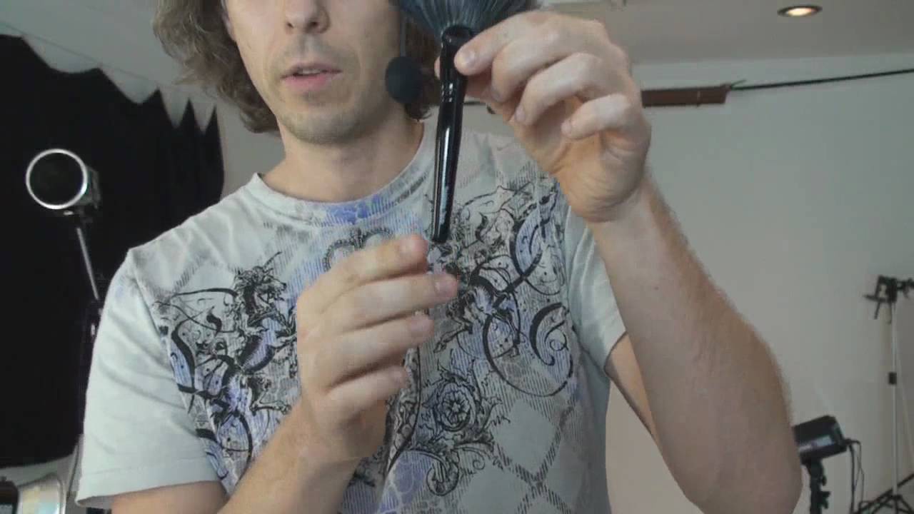 Product photography tutorial: softbox vs diffuser panel