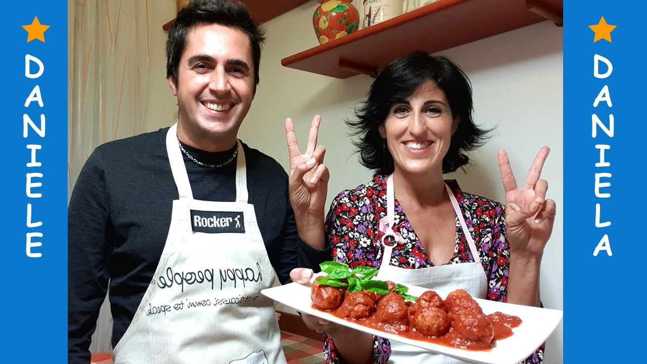 Polpette di carne al sugo - Ricetta
