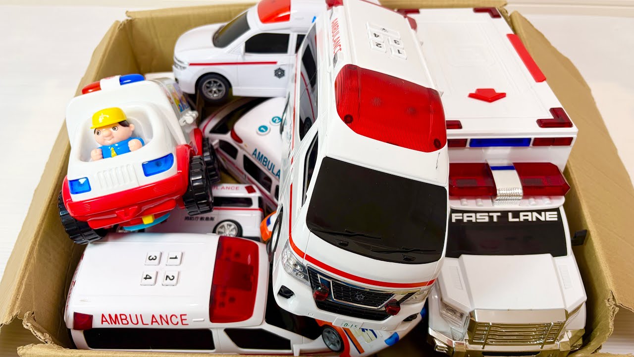 救急車のミニカー走る☆緊急走行テスト☆坂道走る｜ Ambulance miniature car runs! Emergensy driving test